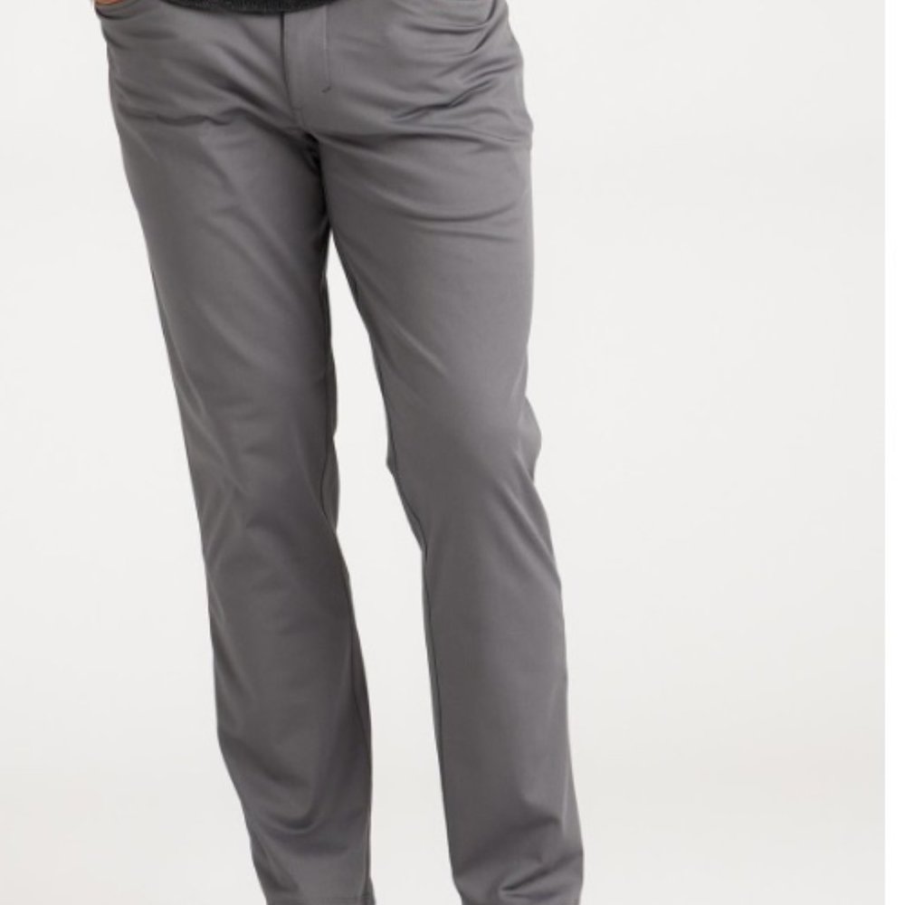 NWT Quince Men's Gray  Everyday 5-Pocket Slim Fit Tech Pants Many Si…